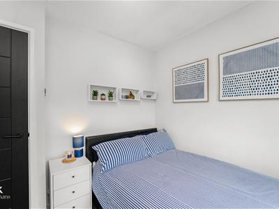 Picture 25